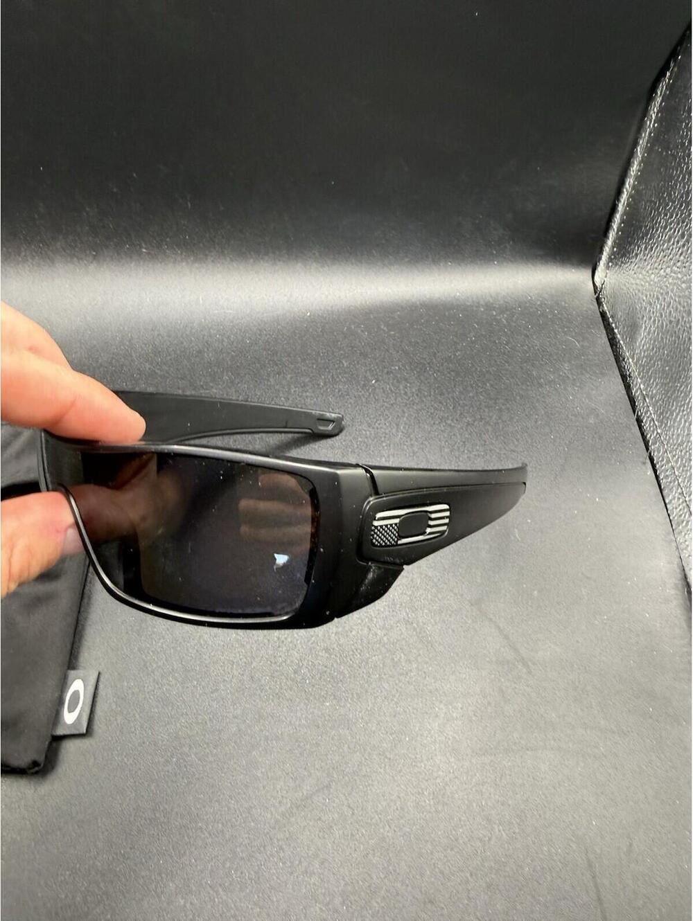 Oakley Batwolf Matte Black/Grey Polarized Lenses